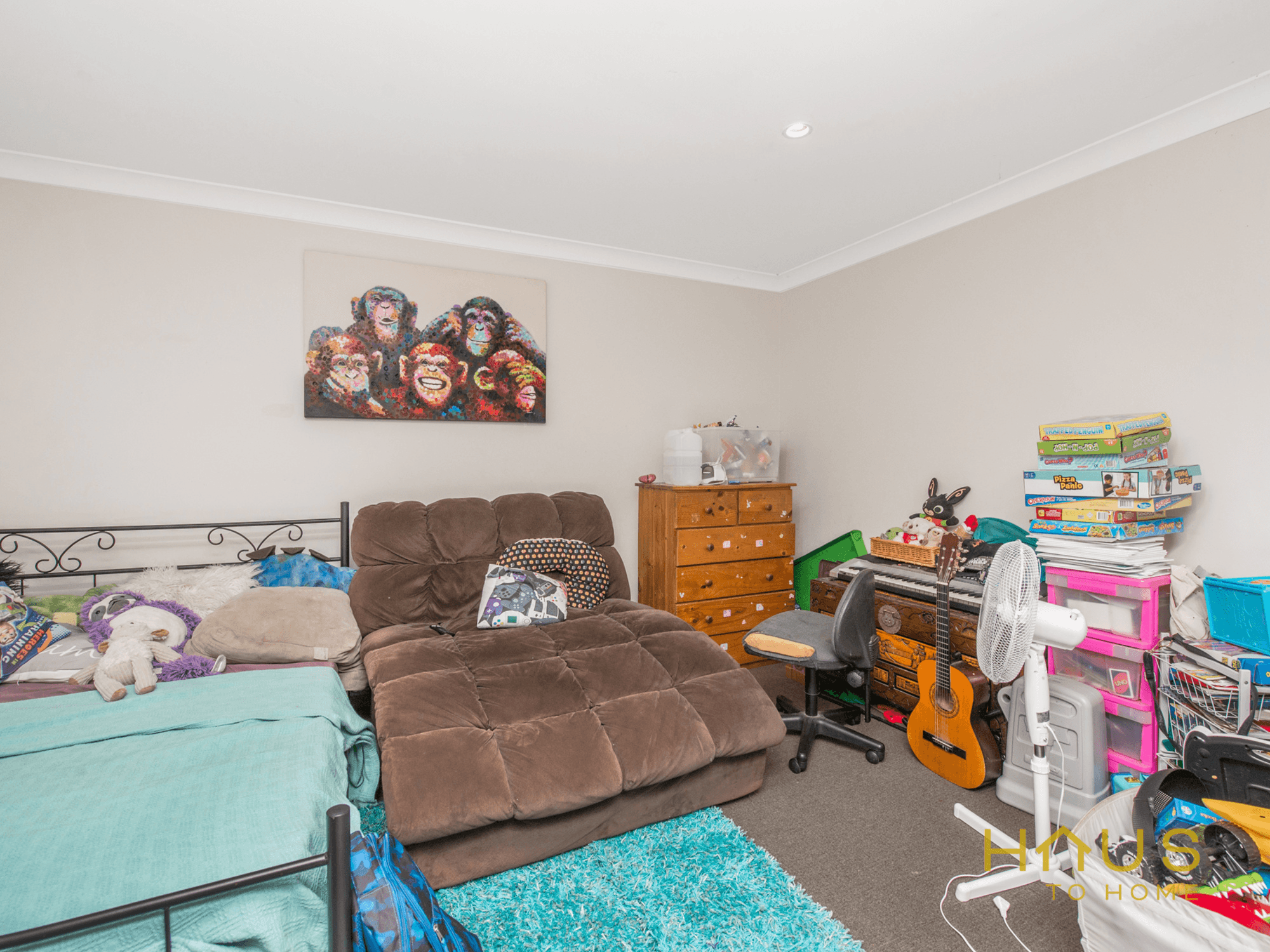 9 Phoebe Way, GLENEAGLE, QLD 4285