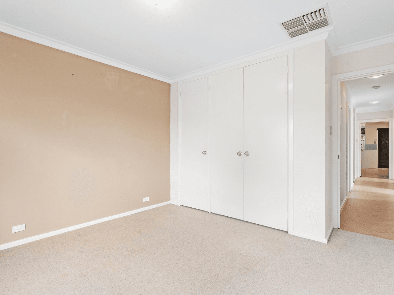 17 Jacaranda Drive, BALLAJURA, WA 6066