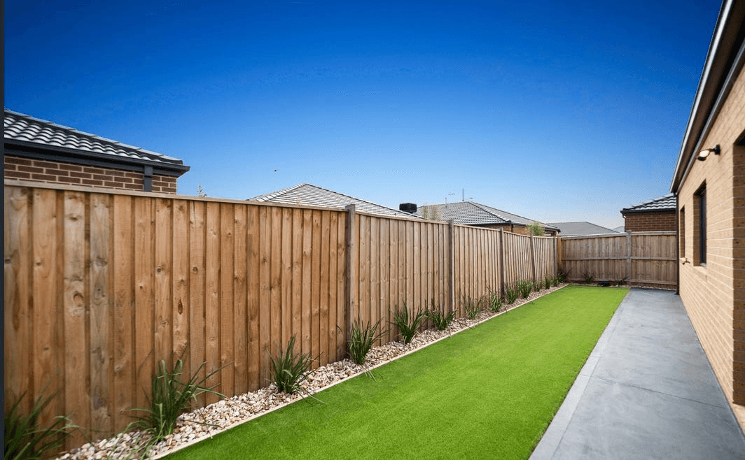 11 Kookaburra Way, WEIR VIEWS, VIC 3338