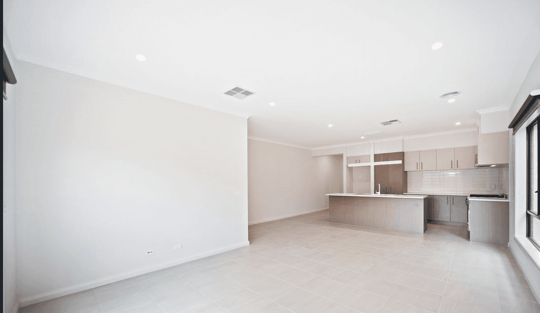 11 Kookaburra Way, WEIR VIEWS, VIC 3338