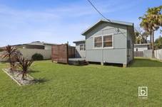 15 & 15a Third Avenue, TOUKLEY, NSW 2263