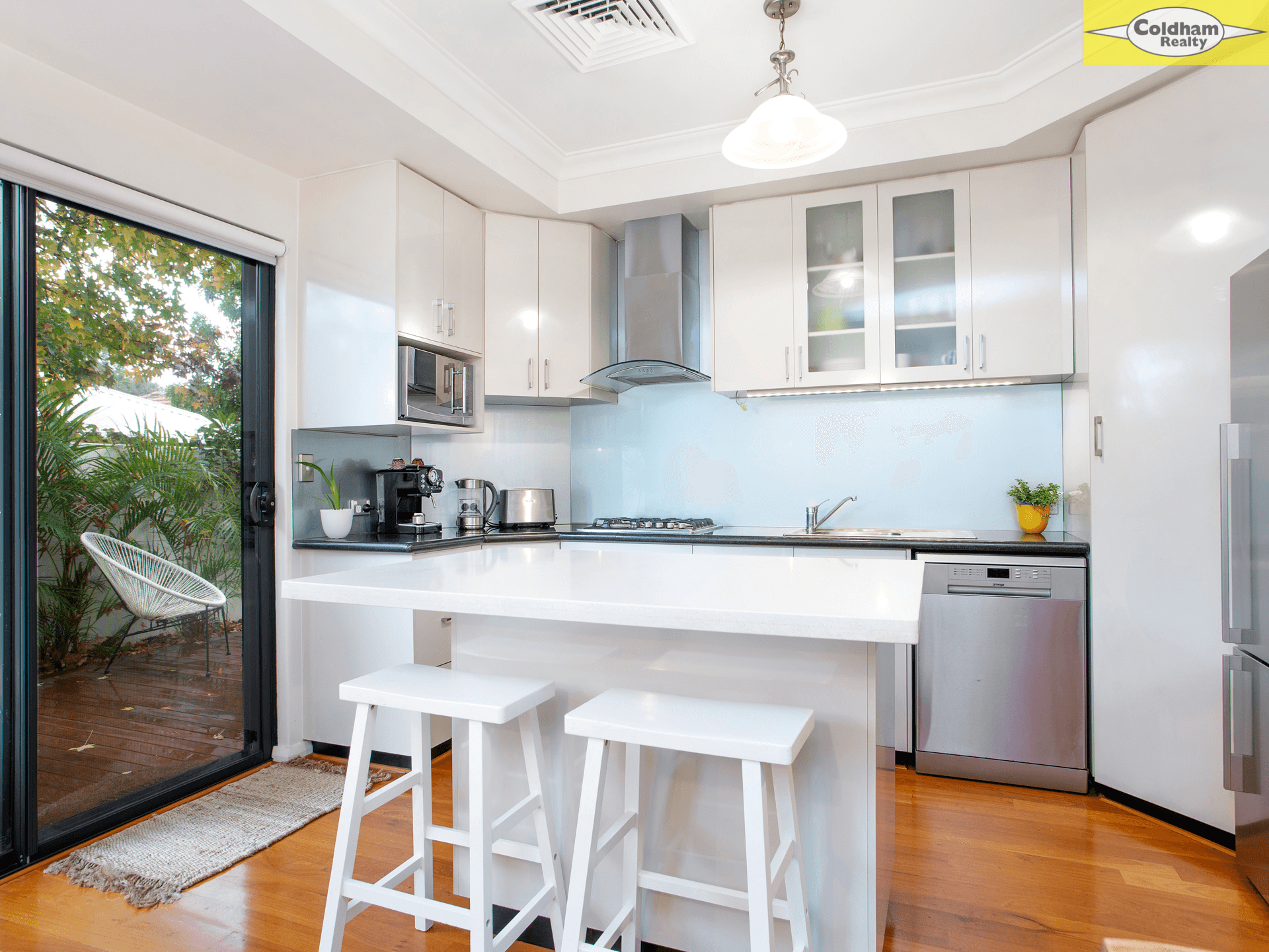 77 Douglas Avenue, SOUTH PERTH, WA 6151