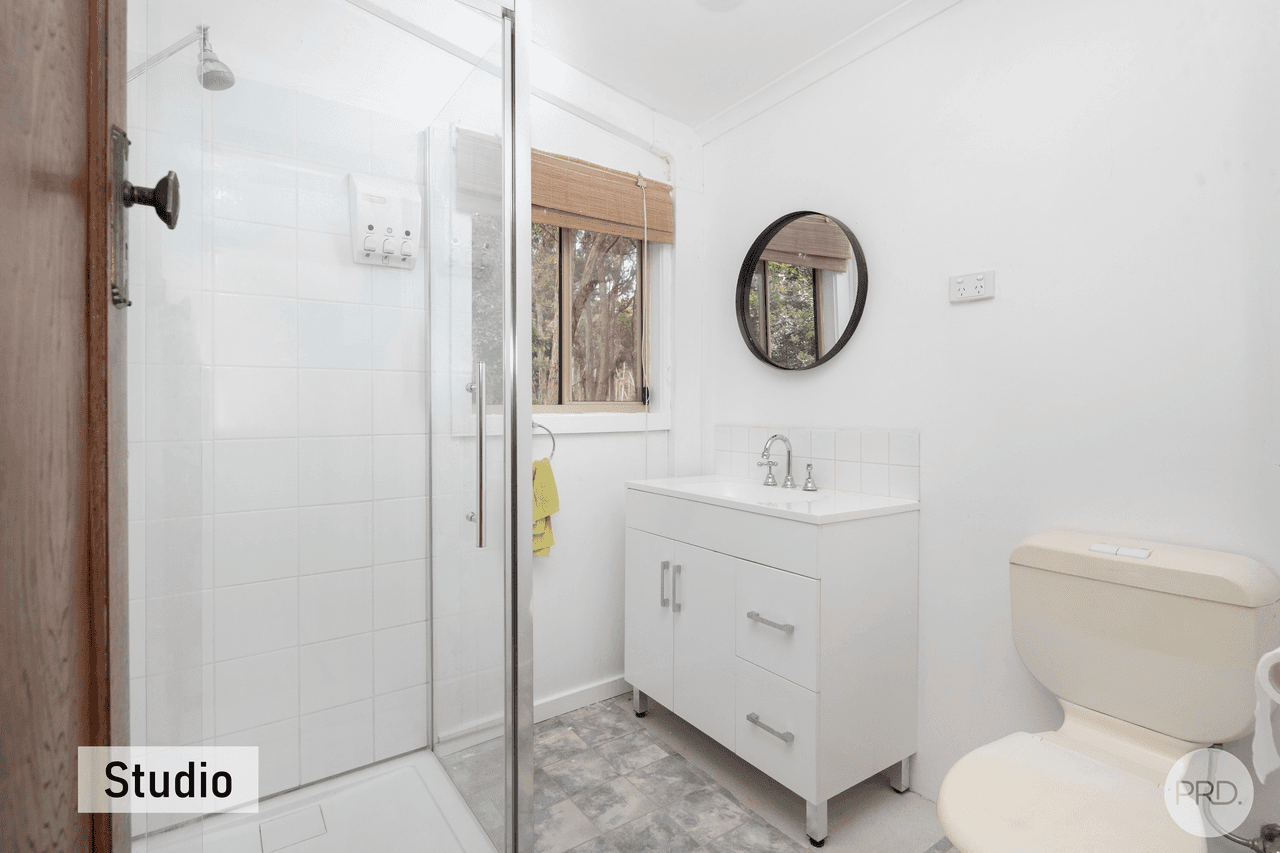 61 Tooheys Close, GORDON, VIC 3345