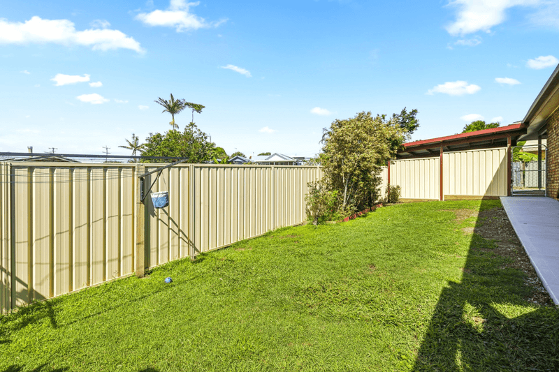 4 Moore Place, URUNGA, NSW 2455