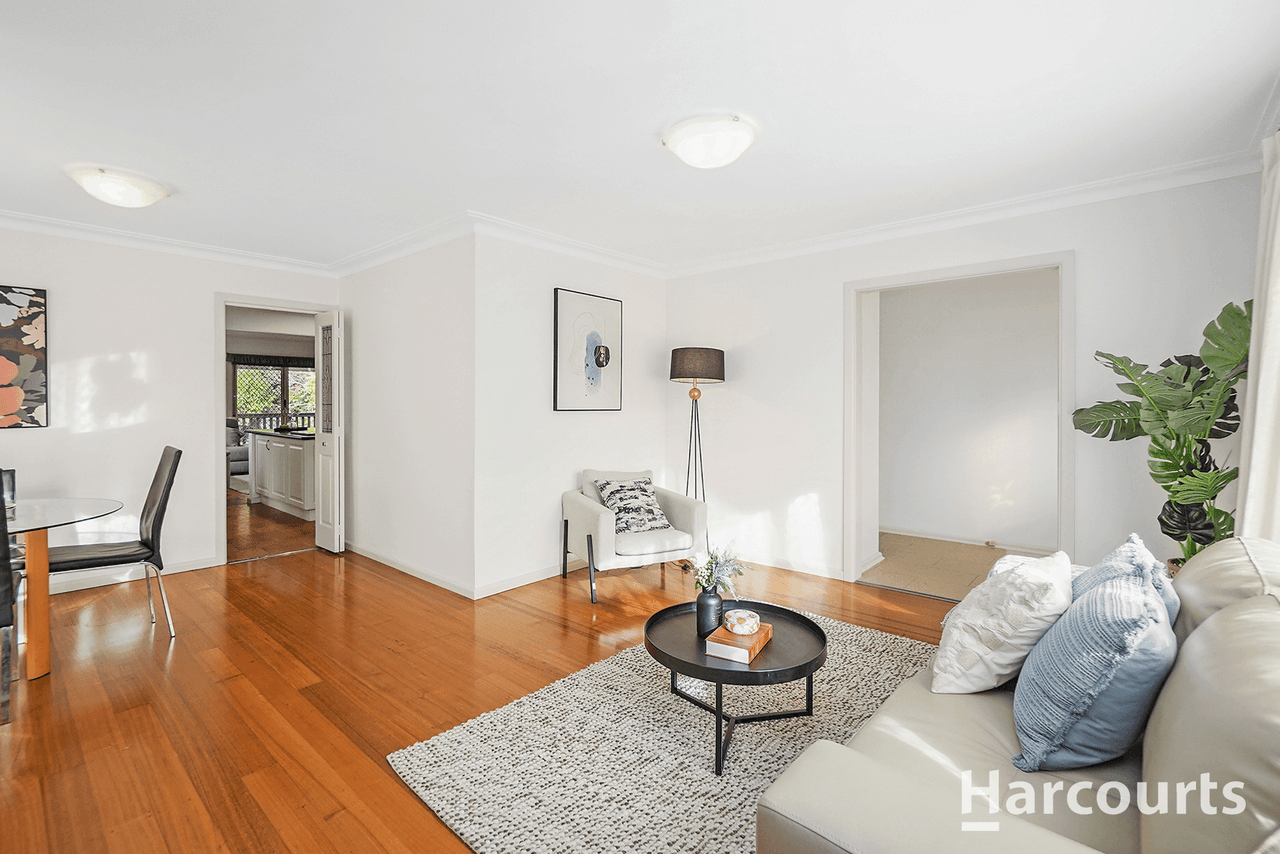 27 Sheppard Drive, SCORESBY, VIC 3179