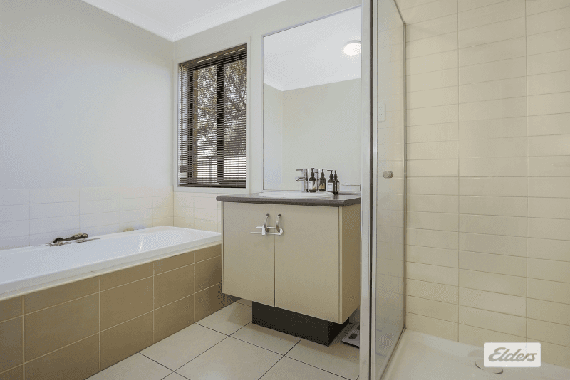 159B Hawkins Street, Howlong, NSW 2643