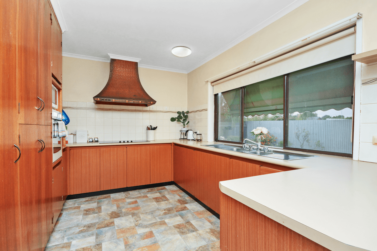 5 Dollar Avenue, HORSHAM, VIC 3400