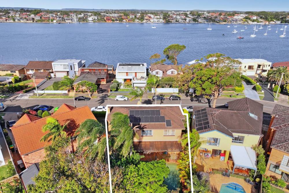 35 Carlton Crescent, Kogarah Bay, NSW 2217