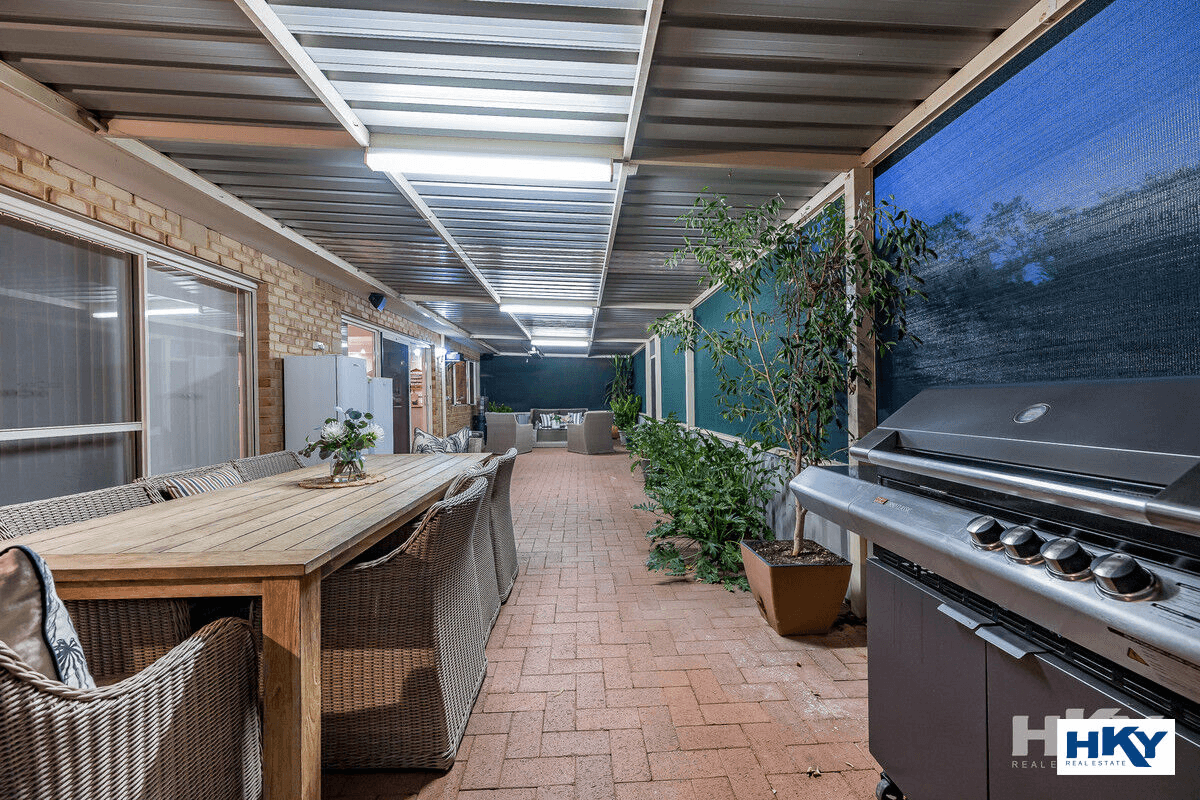 5 Champagne Terrace, The Vines, WA 6069