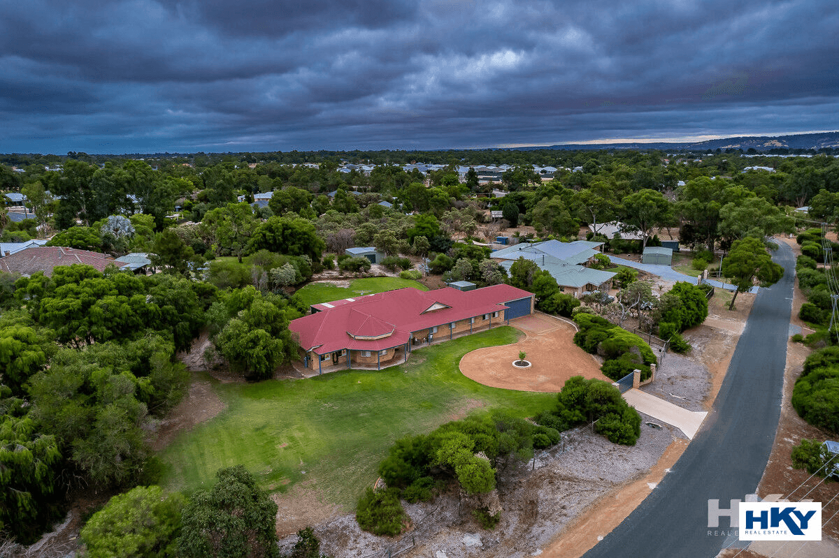 5 Champagne Terrace, The Vines, WA 6069