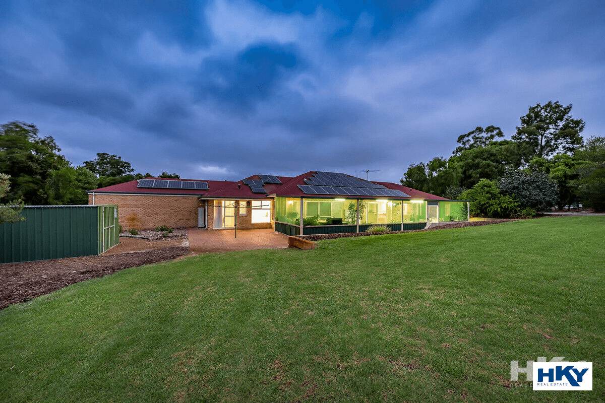 5 Champagne Terrace, The Vines, WA 6069