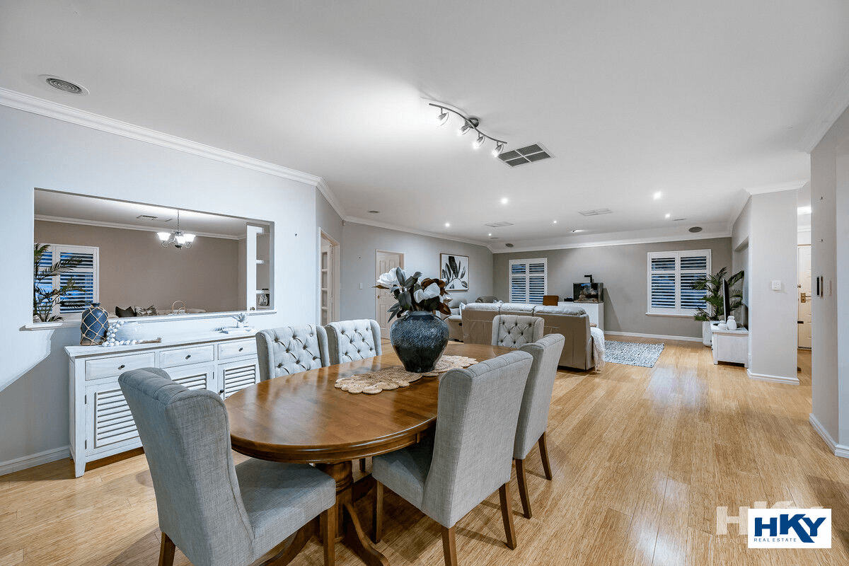 5 Champagne Terrace, The Vines, WA 6069