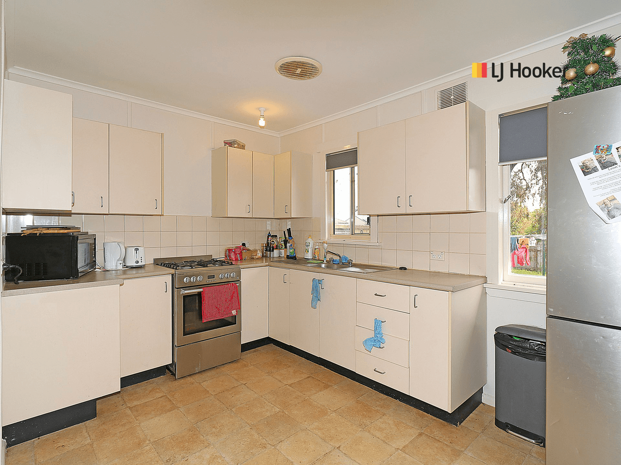 9 Sepik Road, ASHMONT, NSW 2650