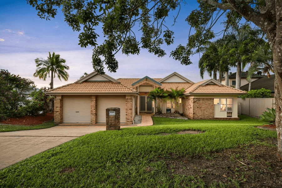 30 Mornington Terrace, ROBINA, QLD 4226