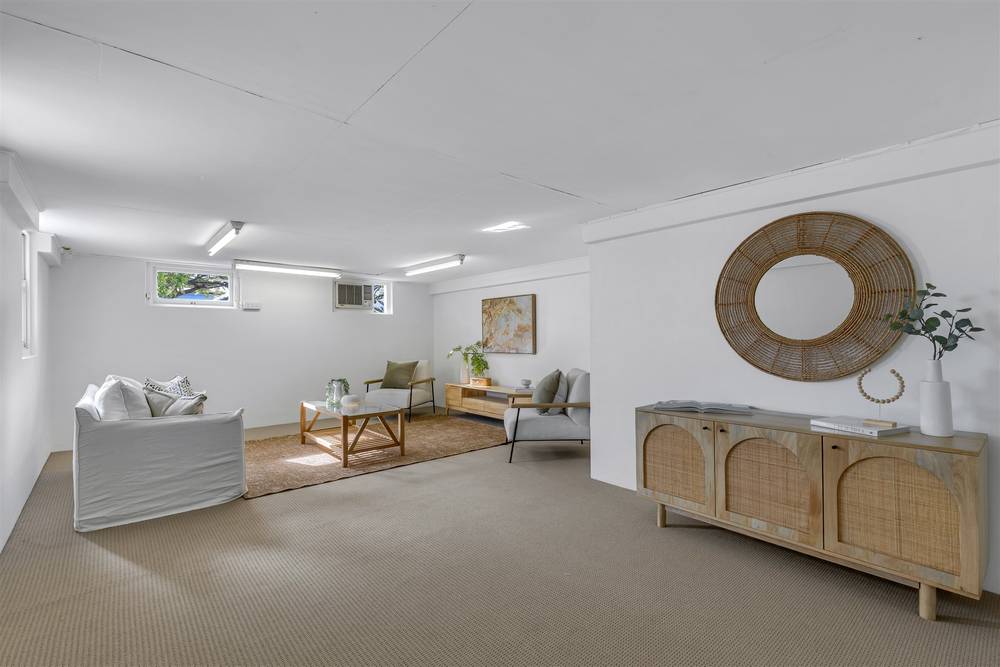 7 Rolle Street, HOLLAND PARK WEST, QLD 4121