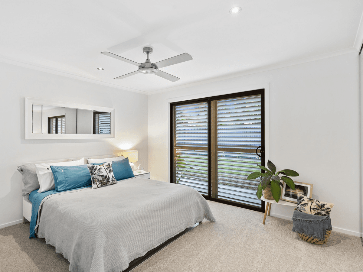 60 Djerral Avenue, Burleigh Heads, QLD 4220