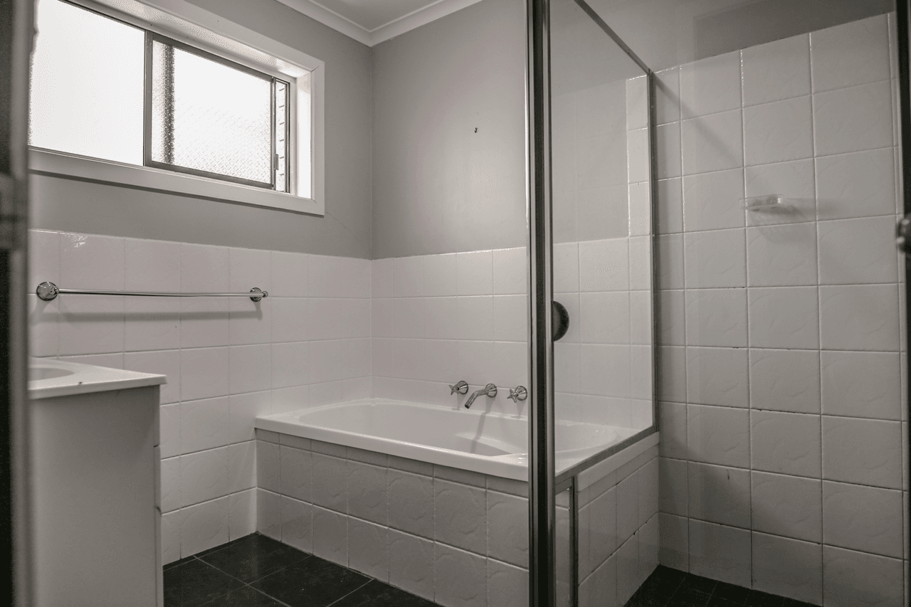400 Harfleur Street, DENILIQUIN, NSW 2710