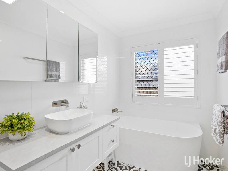 23 Zoe Place, DECEPTION BAY, QLD 4508