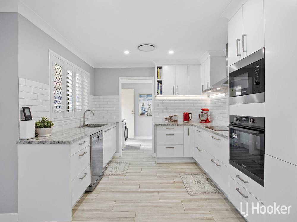 23 Zoe Place, DECEPTION BAY, QLD 4508