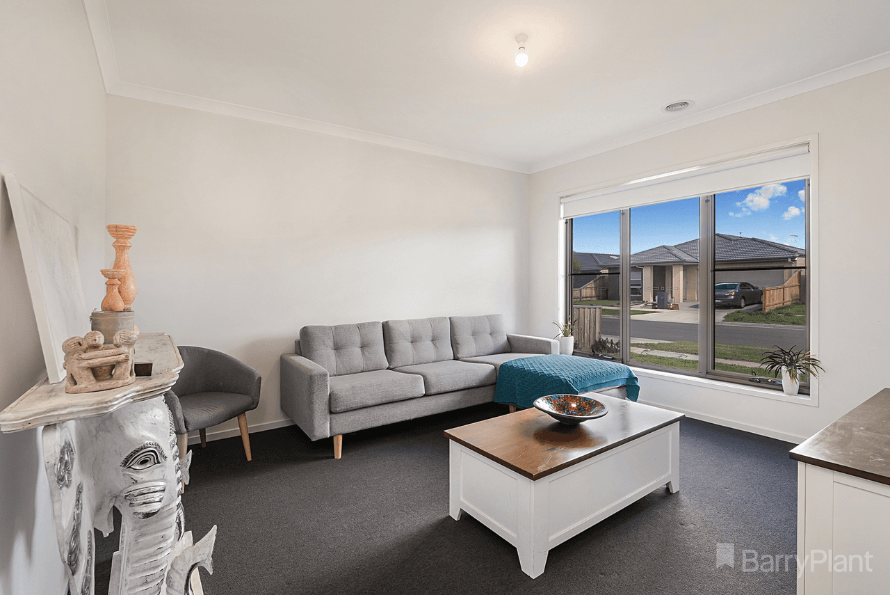 48 Himalaya Drive, DIGGERS REST, VIC 3427