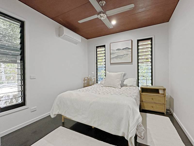 27 Pandanus Dr, Horseshoe Bay, QLD 4819