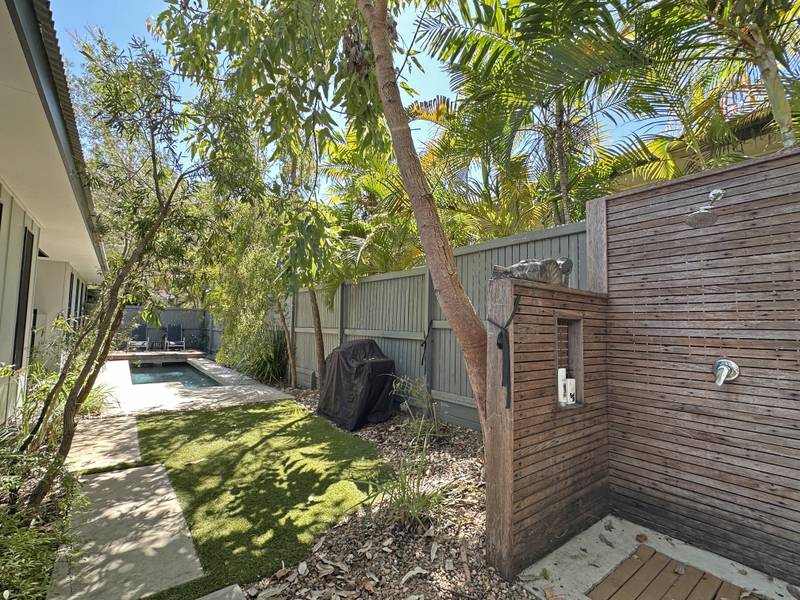 27 Pandanus Dr, Horseshoe Bay, QLD 4819