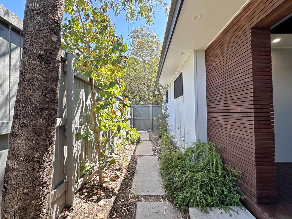 27 Pandanus Dr, Horseshoe Bay, QLD 4819