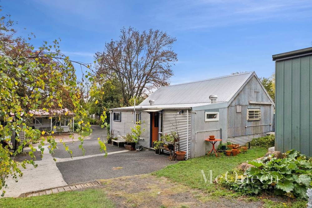 24 Raglan Street, DAYLESFORD, VIC 3460