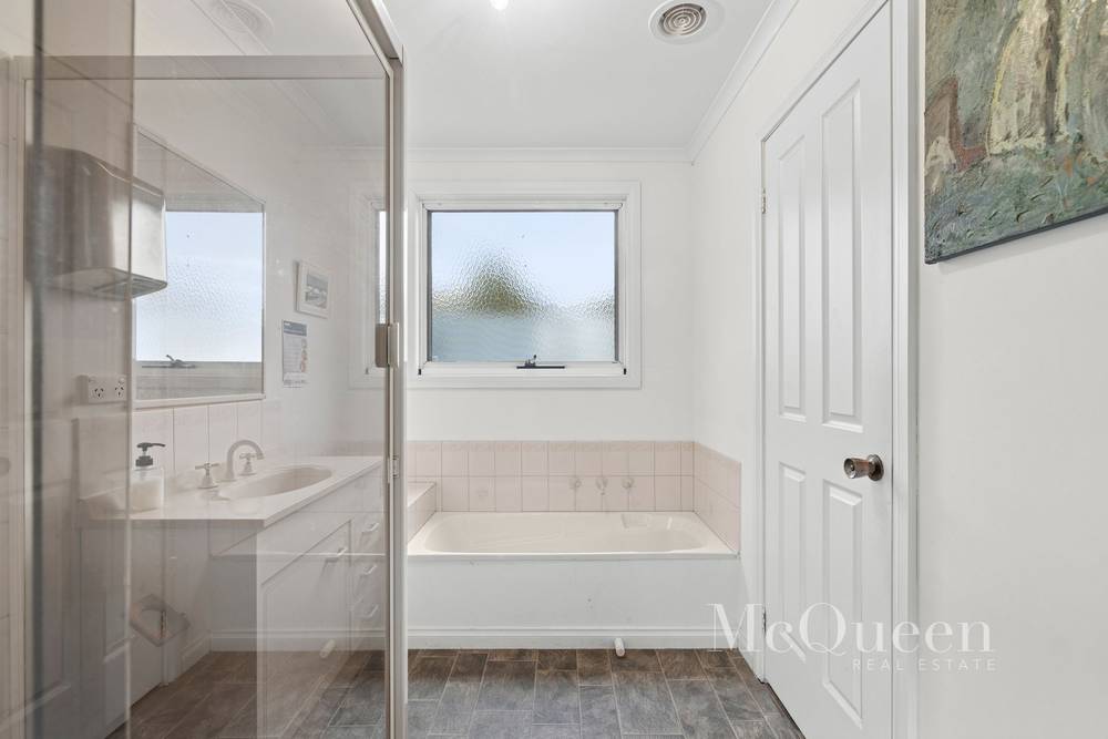 24 Raglan Street, DAYLESFORD, VIC 3460