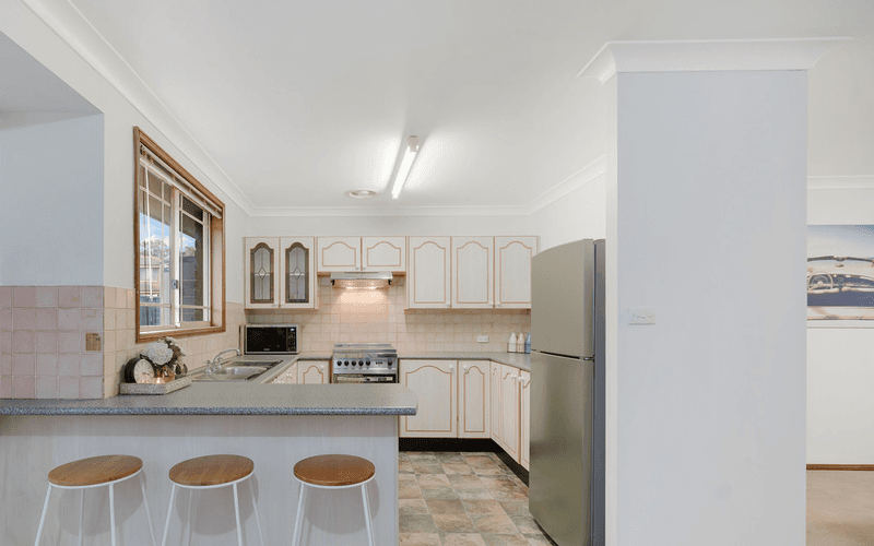 15/6 Michael Place, INGLEBURN, NSW 2565