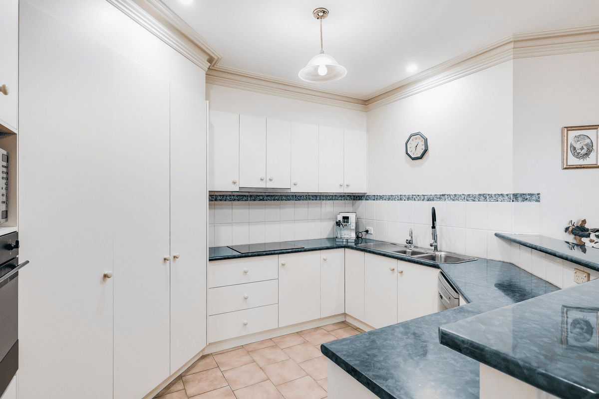 24-26 Stark Drive, Vale View, QLD 4352