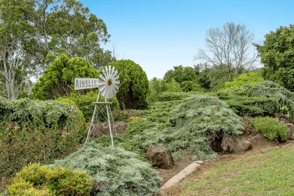 24-26 Stark Drive, Vale View, QLD 4352