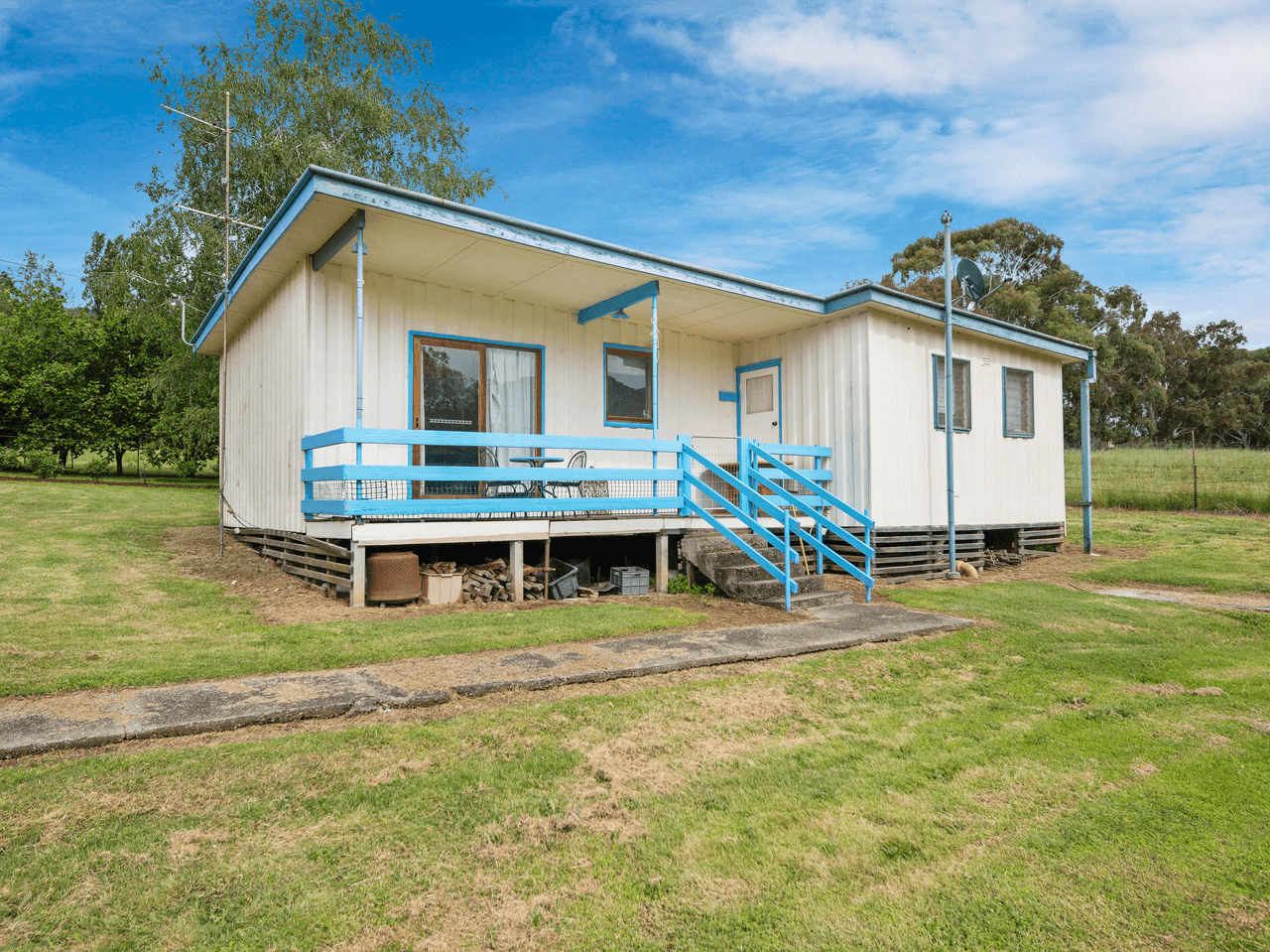 6109 Kiewa Valley Highway, CORAL BANK, VIC 3691