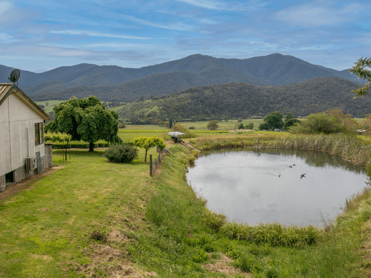 6109 Kiewa Valley Highway, CORAL BANK, VIC 3691