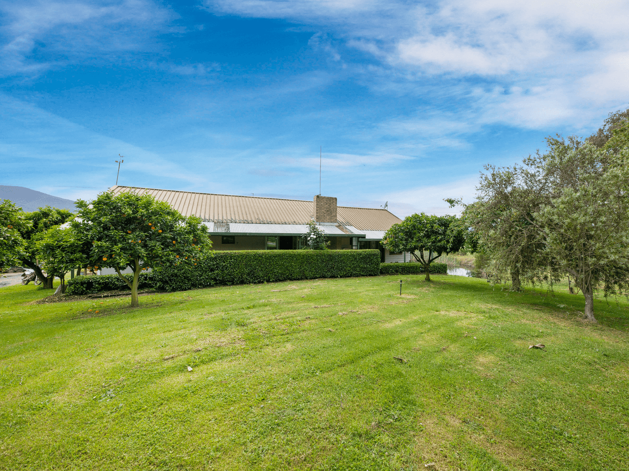 6109 Kiewa Valley Highway, CORAL BANK, VIC 3691