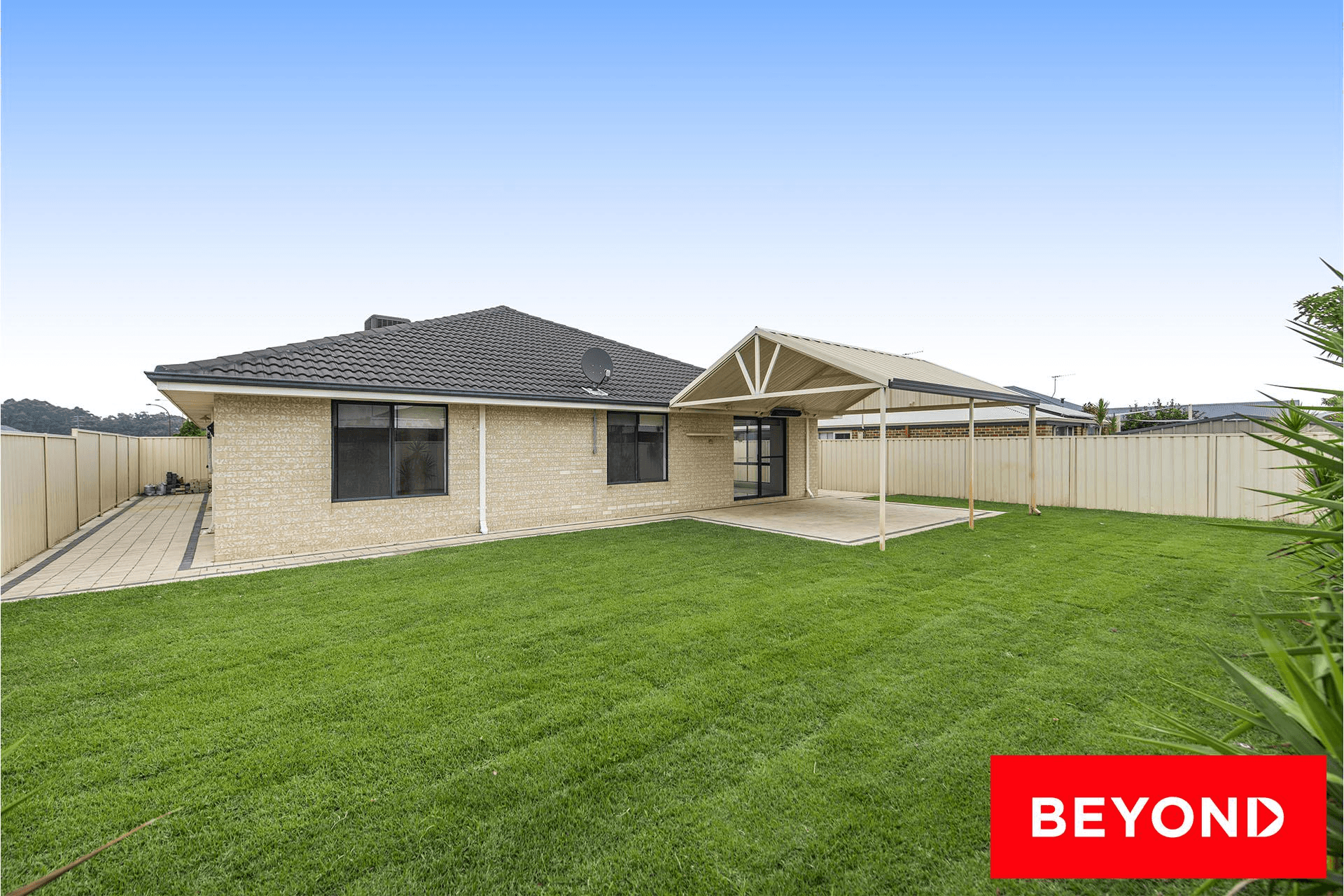 1 Hardwick Boulevard, CANNING VALE, WA 6155