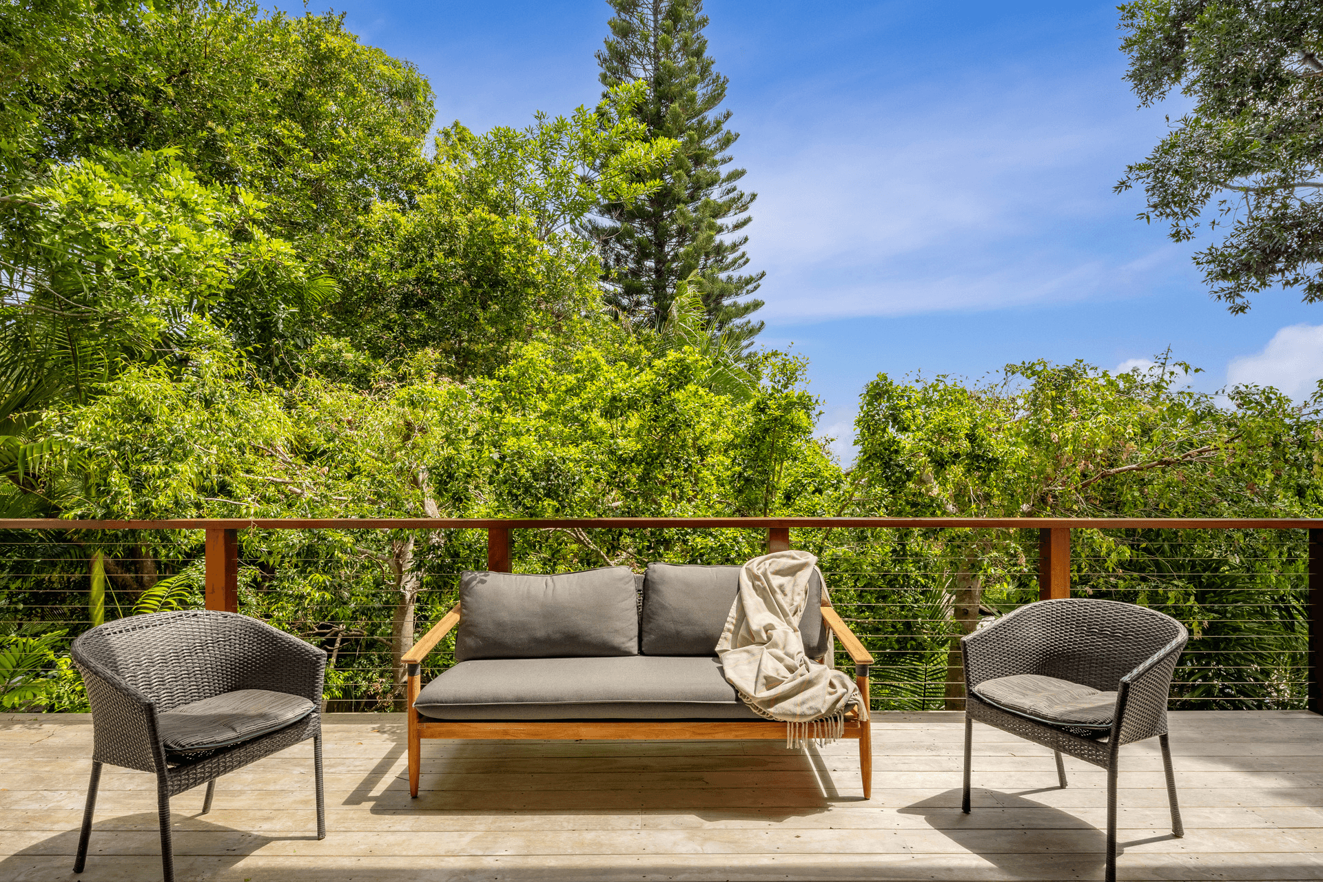 2/3 Parkedge Road, Sunshine Beach, QLD 4567