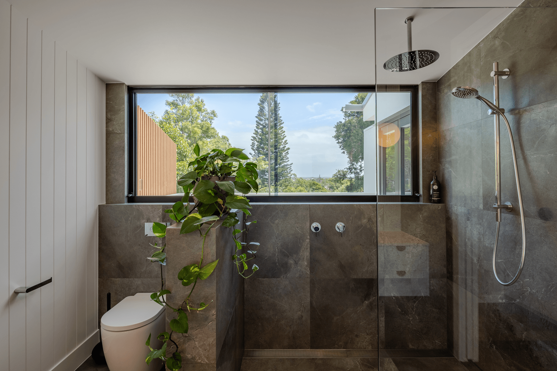 2/3 Parkedge Road, Sunshine Beach, QLD 4567