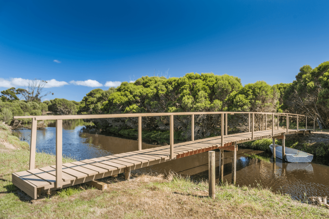 97 Hog Bay Road, CYGNET RIVER, SA 5223