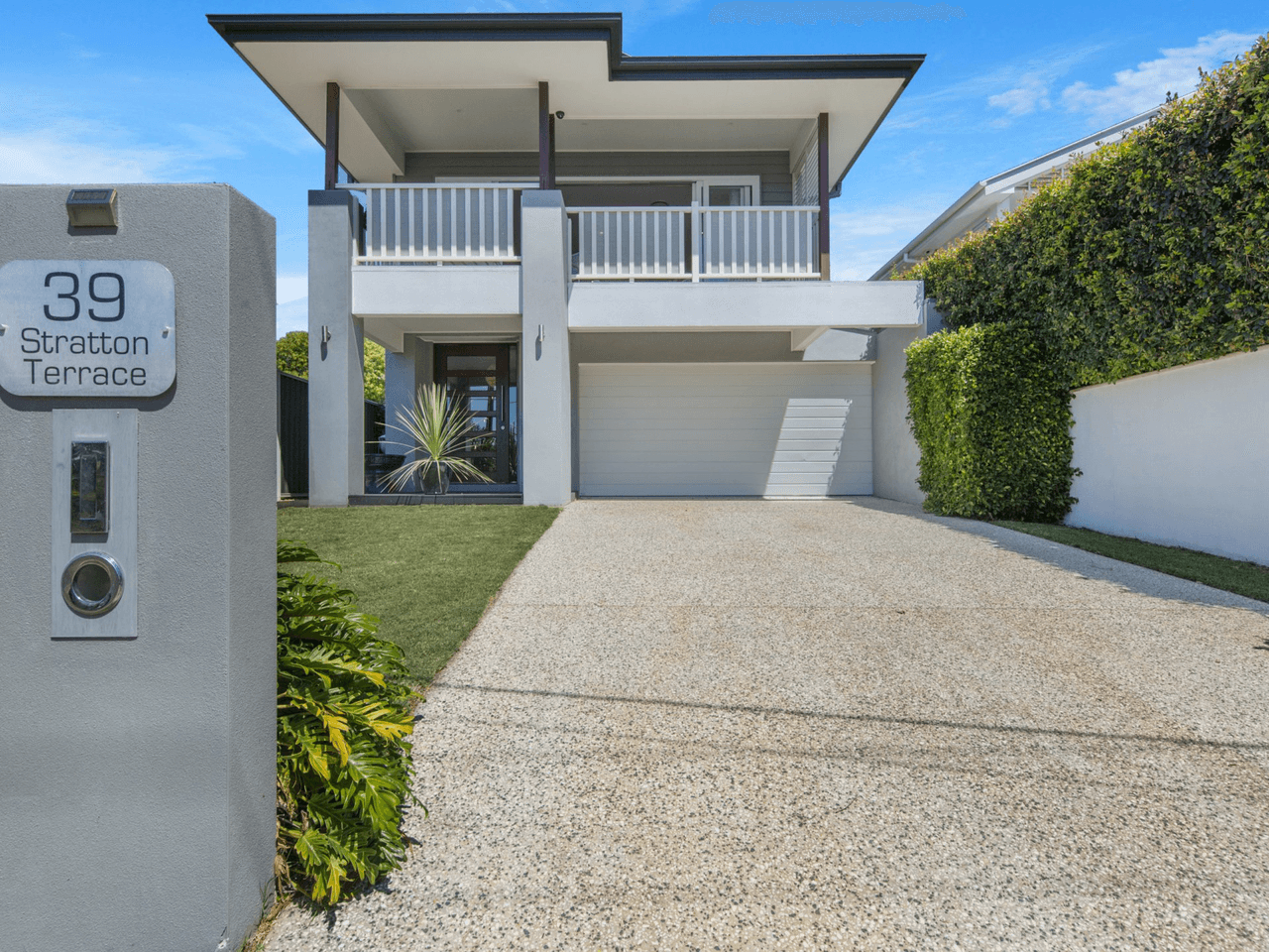 39 Stratton Terrace, WYNNUM, QLD 4178