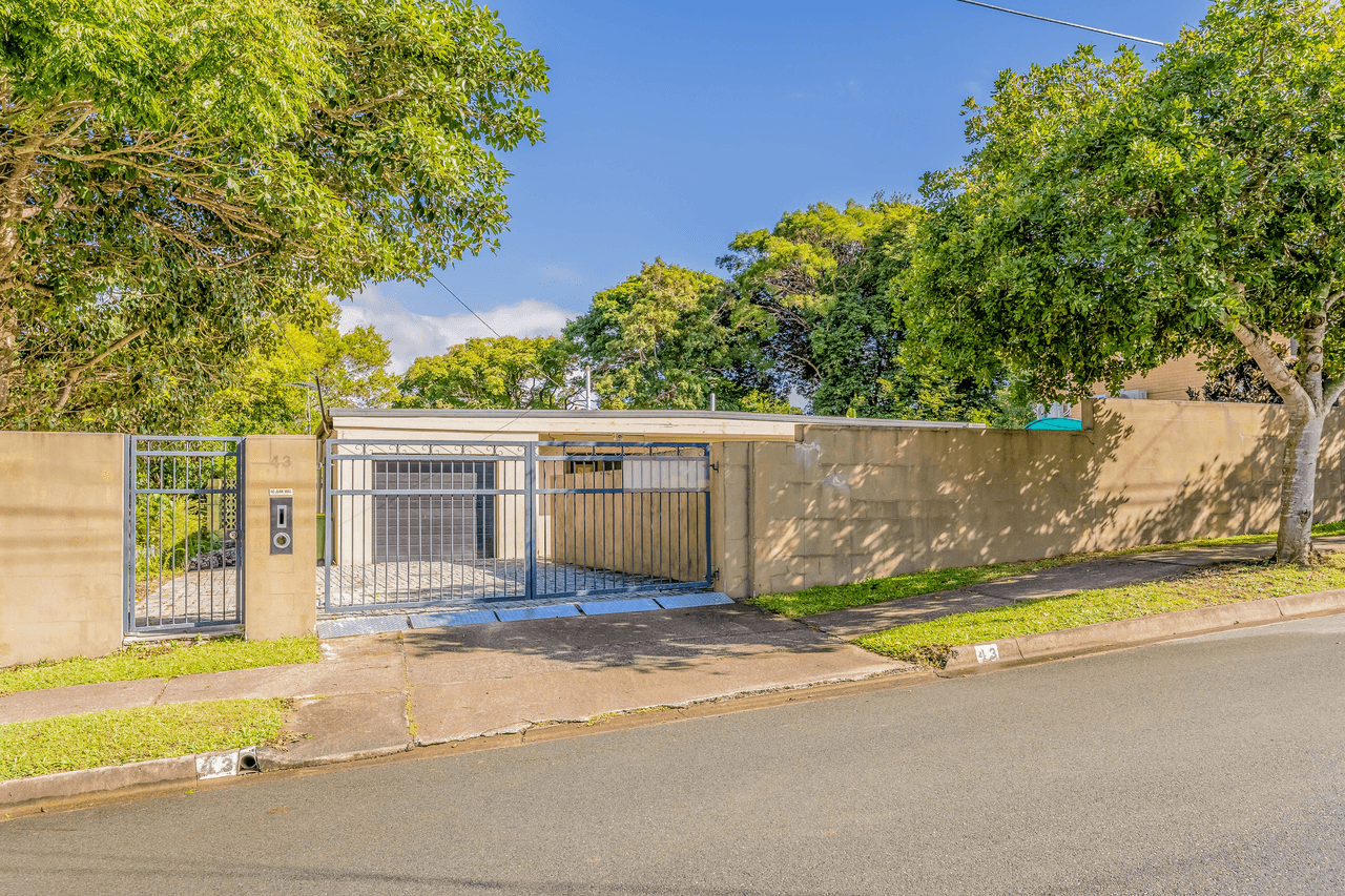 43 Lenore Crescent, SPRINGWOOD, QLD 4127