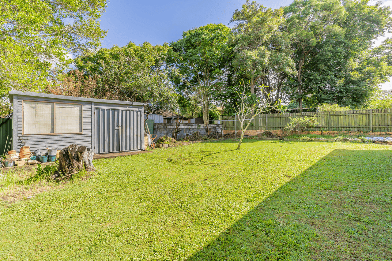 43 Lenore Crescent, SPRINGWOOD, QLD 4127