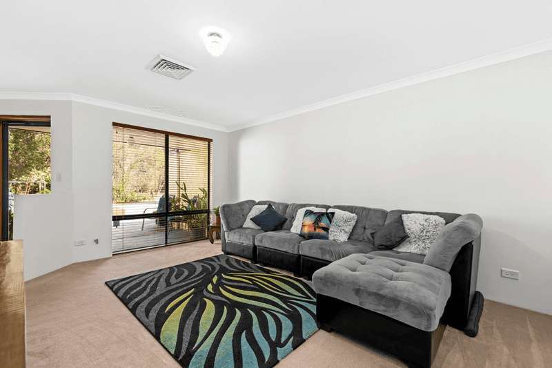 2 Diogenes Court, Baldivis, WA 6171