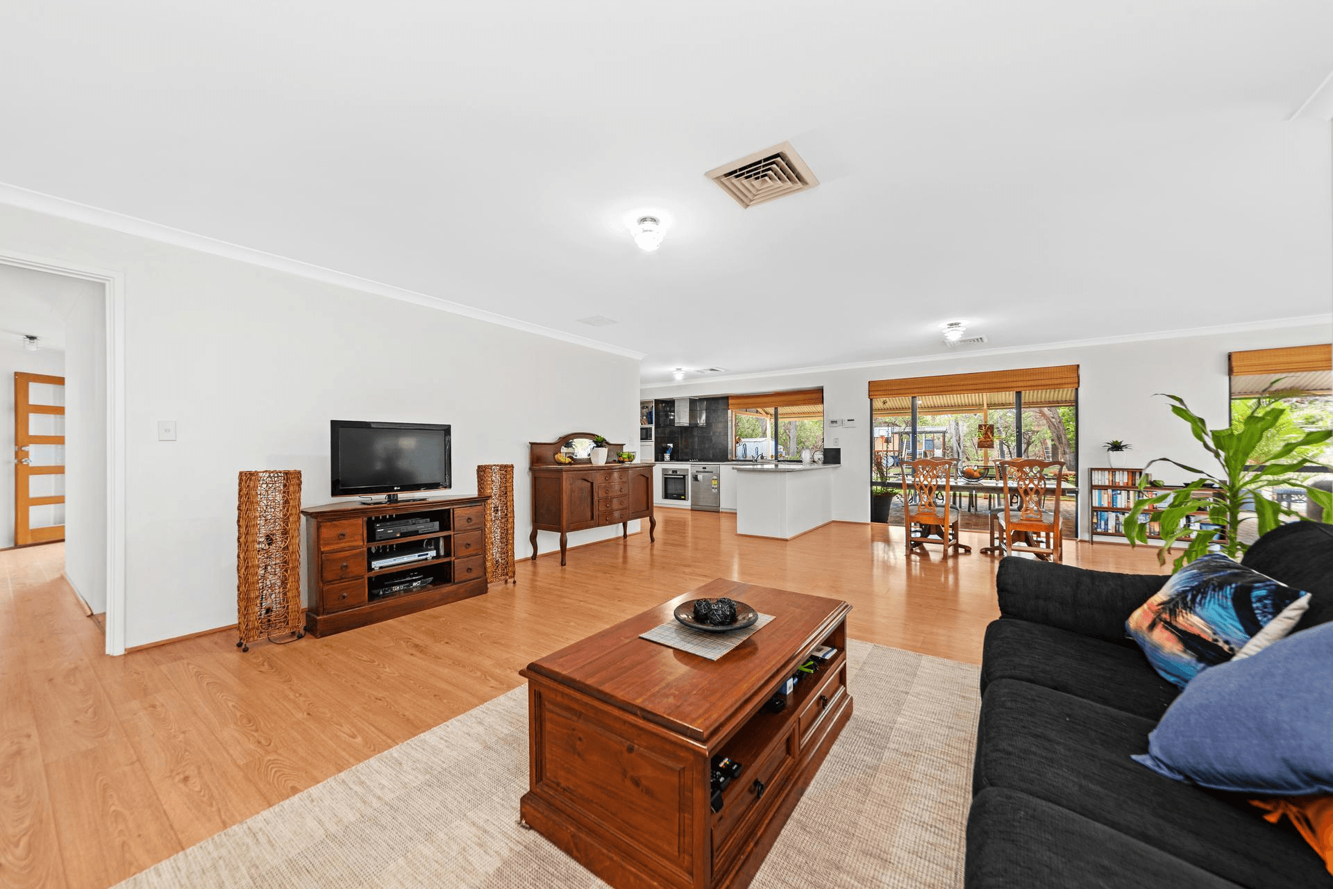 2 Diogenes Court, Baldivis, WA 6171