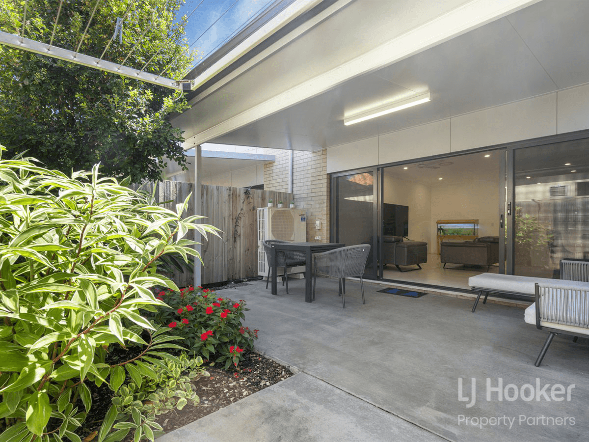 2/1 Luke Close, SUNNYBANK HILLS, QLD 4109