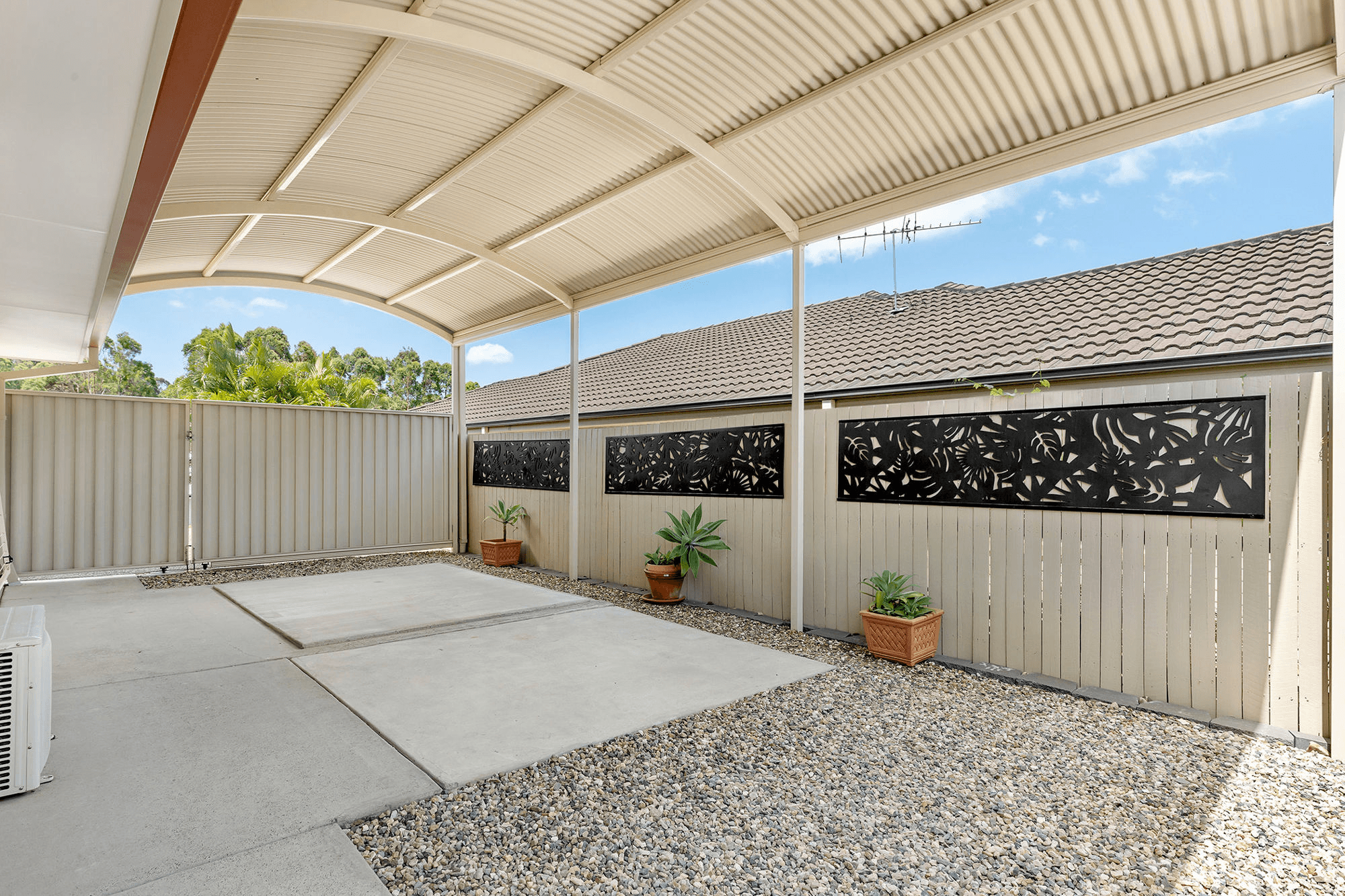 21 Cabarita Crescent, EATONS HILL, QLD 4037