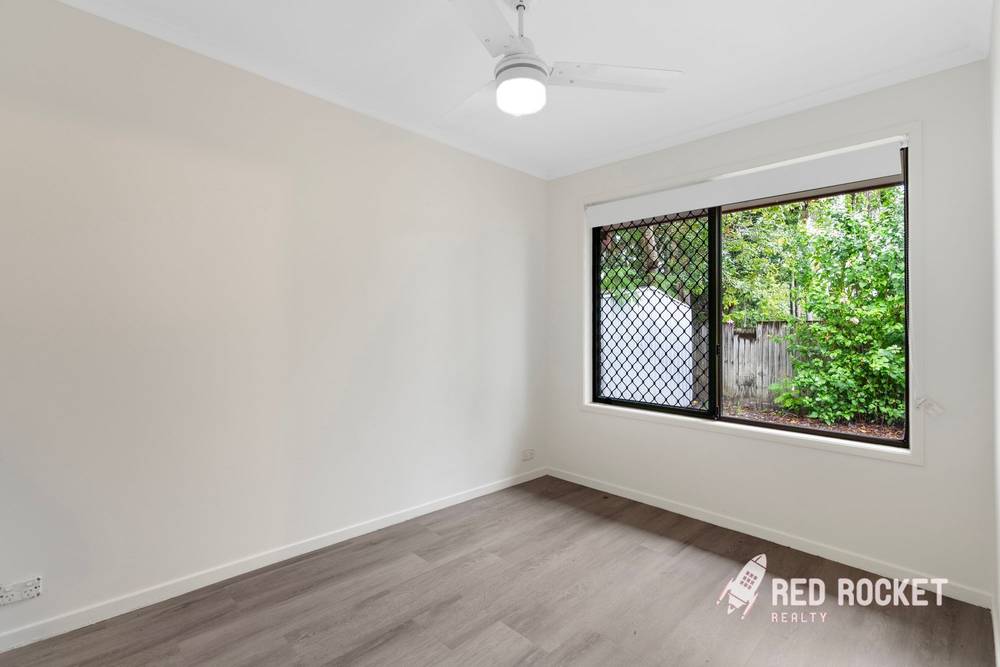 38 Limerick Drive, Crestmead, QLD 4132