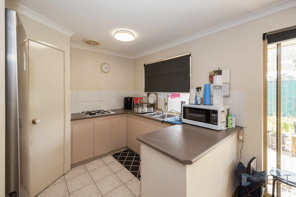 Villa 5/2-8 Palmerston Street, ST JAMES, WA 6102