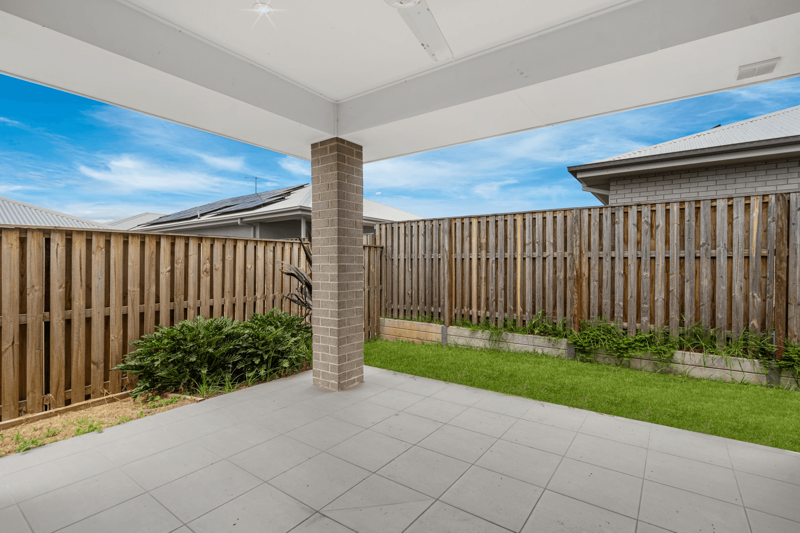 6 Highfield Street, BUNDAMBA, QLD 4304