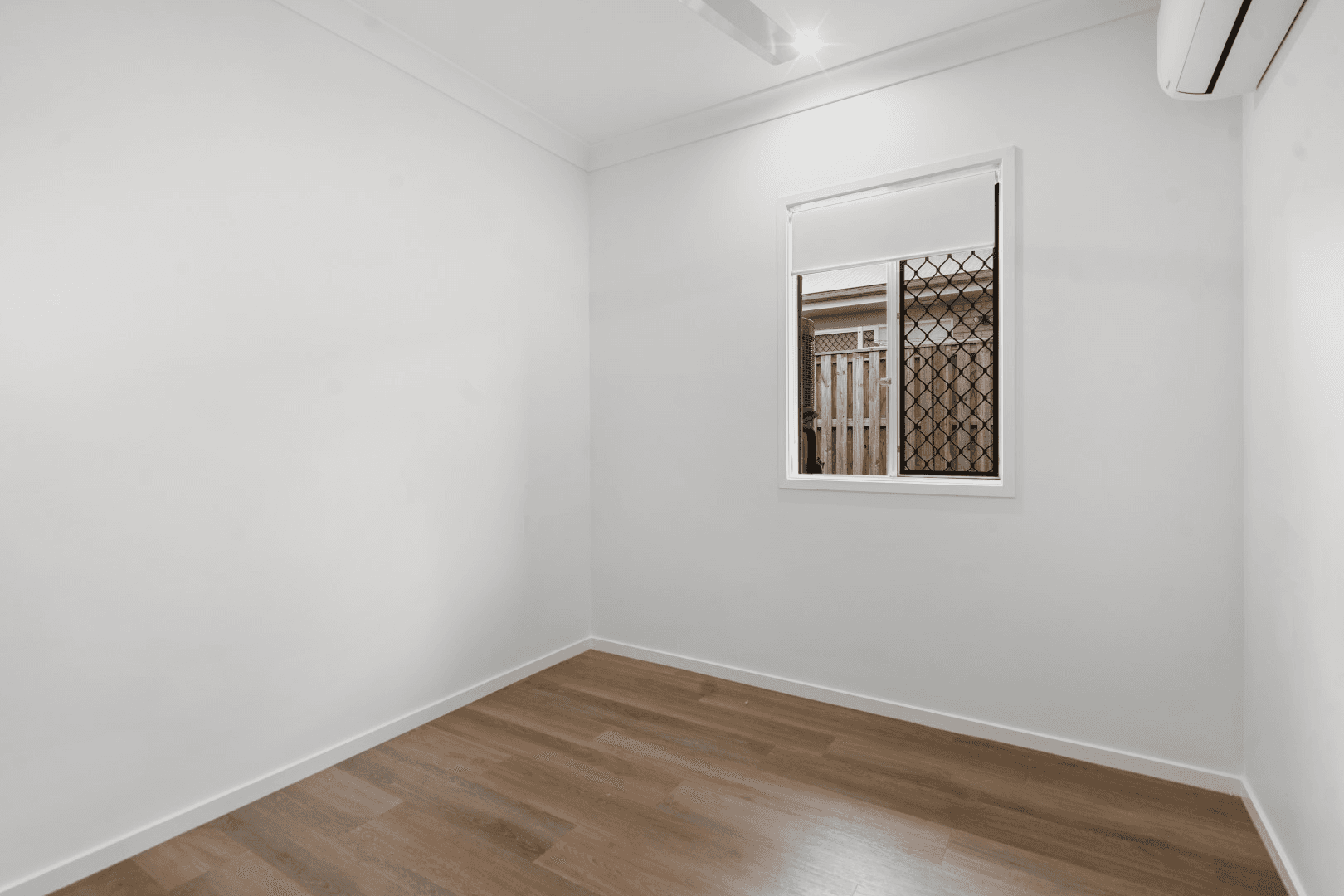 6 Highfield Street, BUNDAMBA, QLD 4304